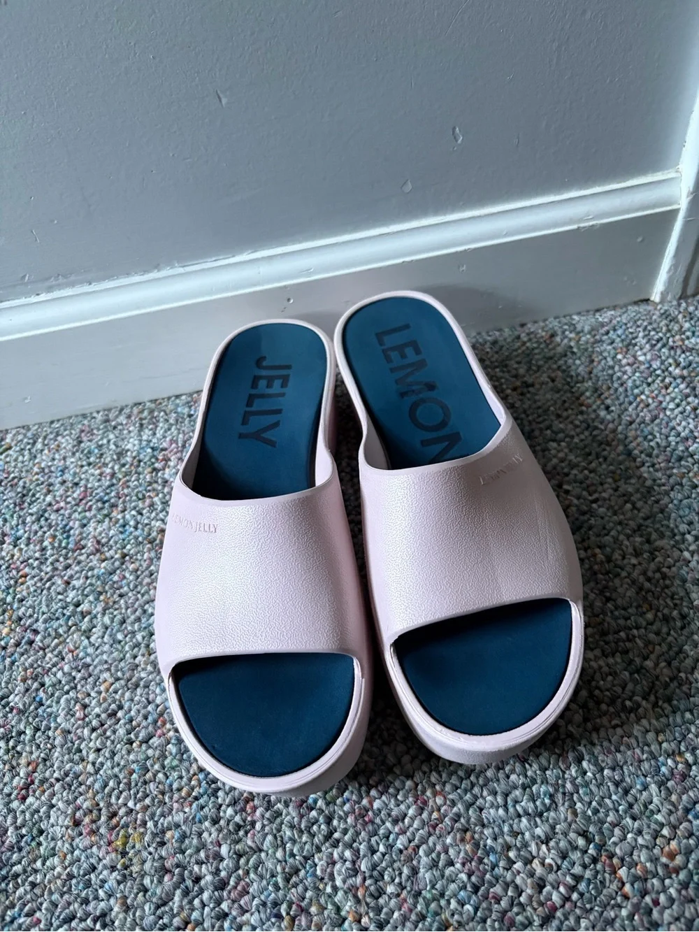 Lemon Jelly Women's Slide Sandals in Light Pink